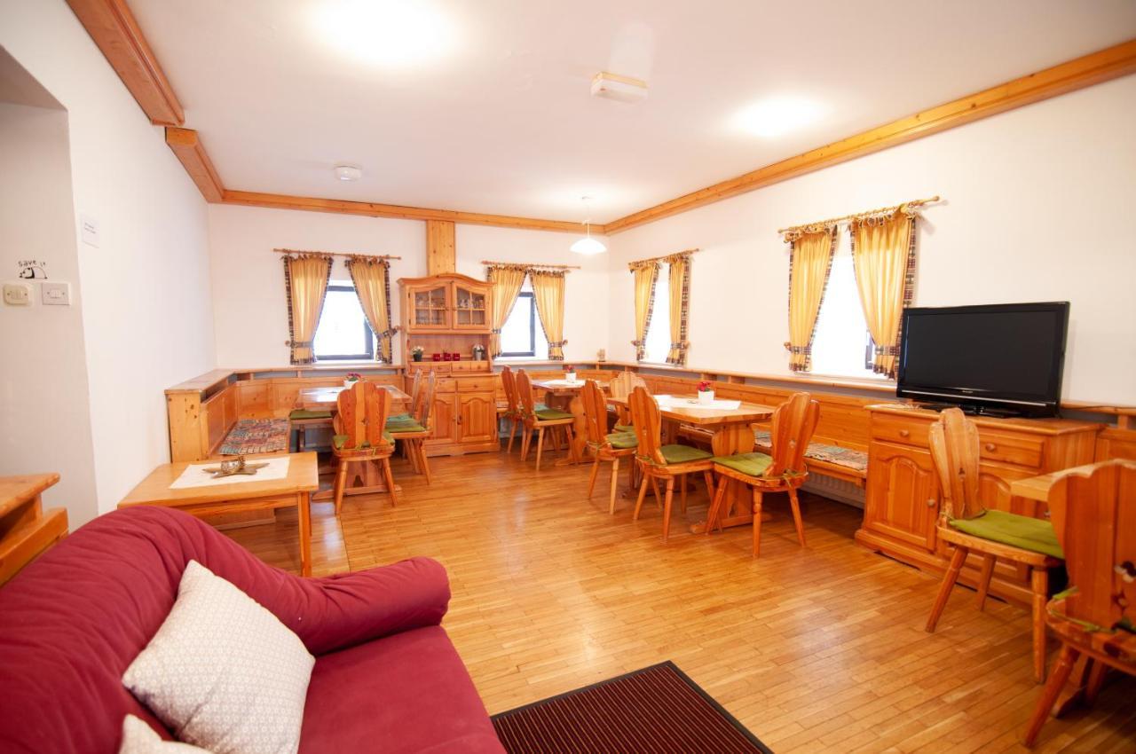 Guest House Vila Korosec Бовец Екстериор снимка